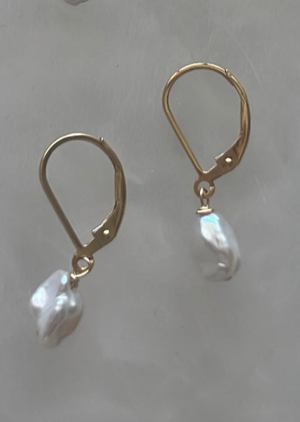 Freshwater Pearl Earrings