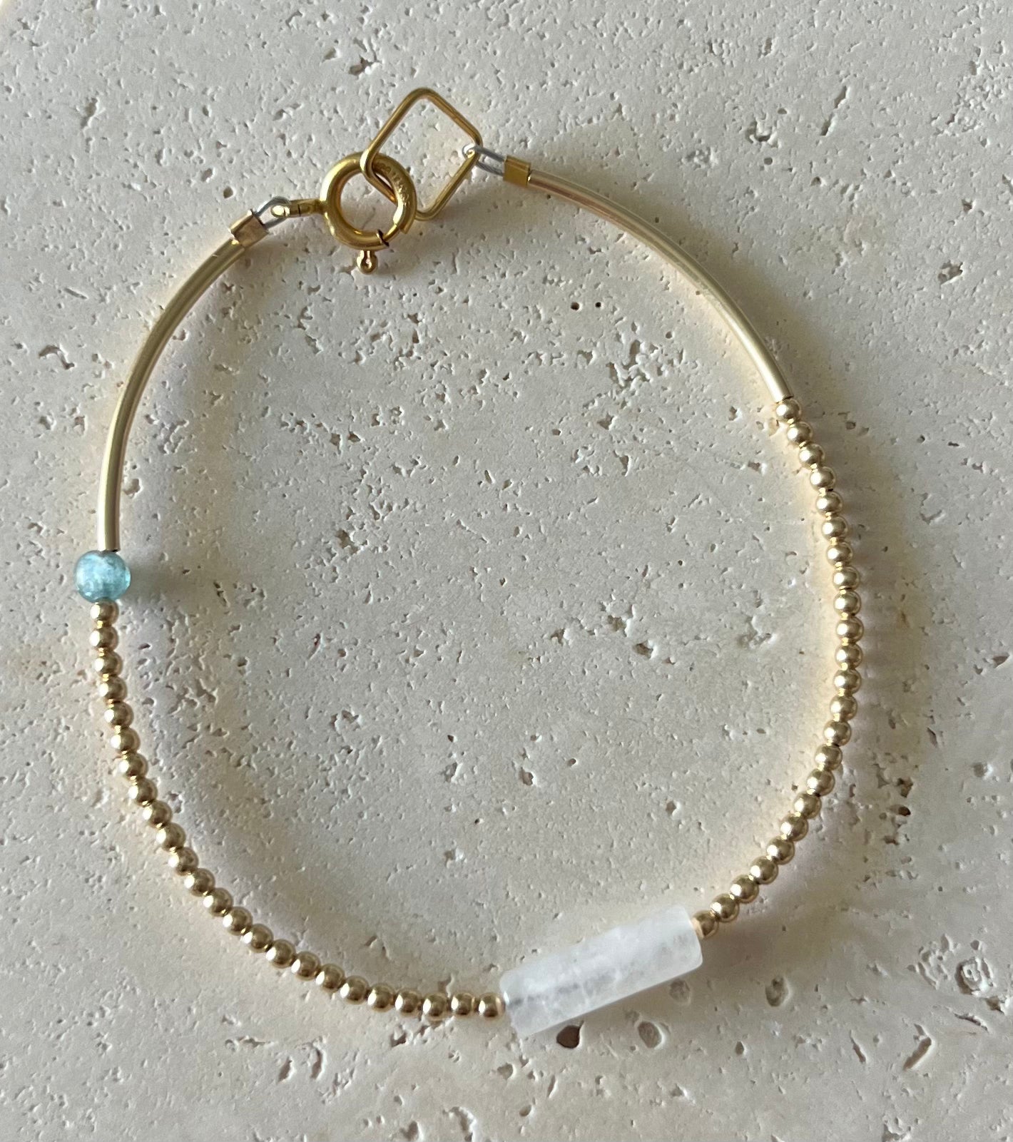 Natural Gemstone Golden bracelet Quartz & Apatite
