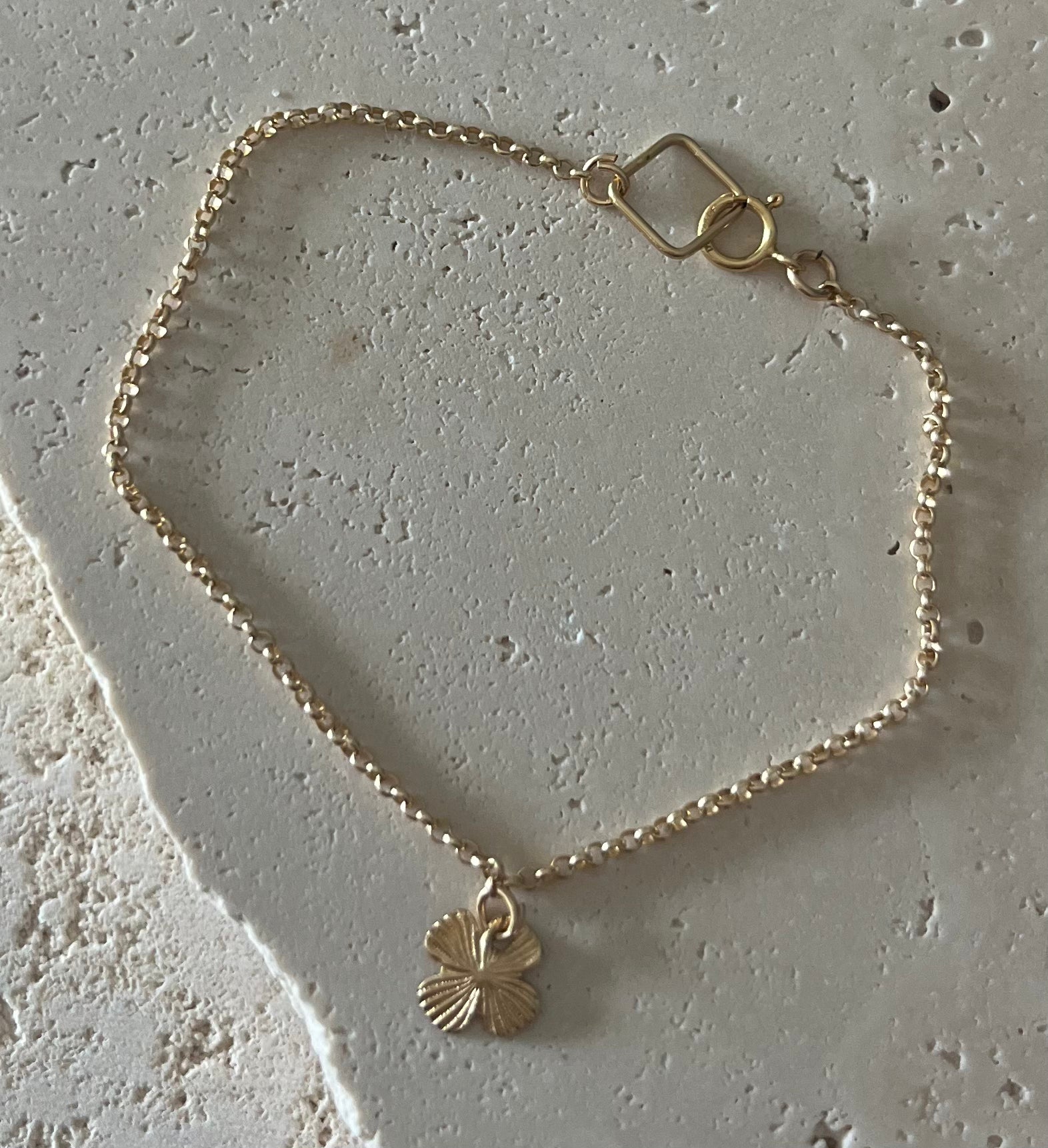 Lucky Clover Gold Bracelet