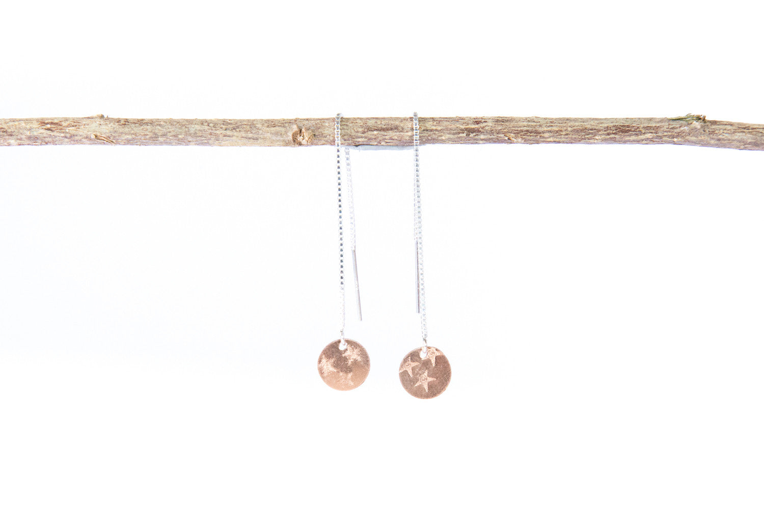 Thread earring with Gold Discs Drop 'Stars'
