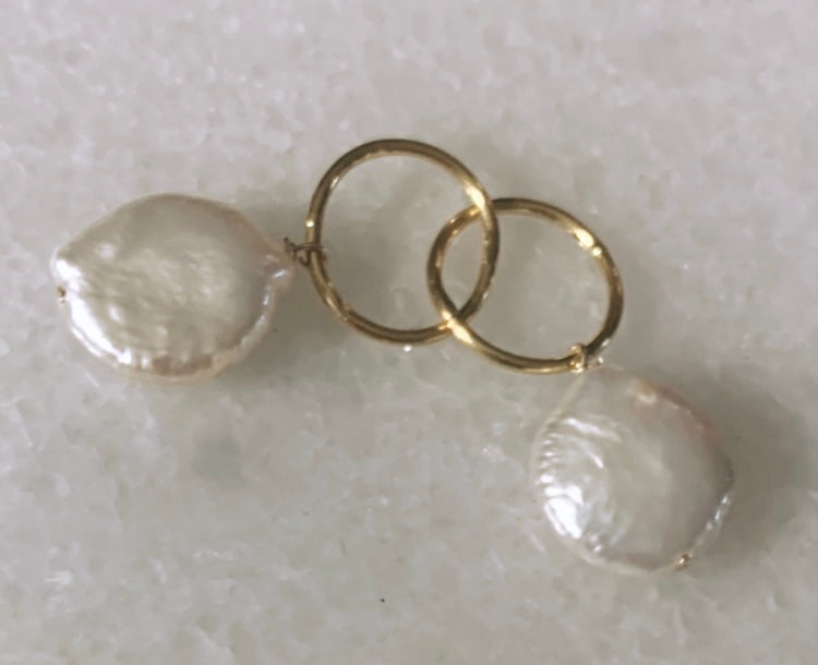 Flat freshwater pearls on sleepers